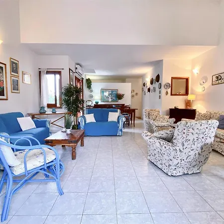 Casa Pavoncella Sarda Hébergement de vacances Funtana Meiga