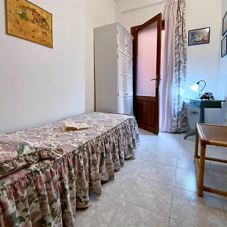 Casa Pavoncella Sarda Hébergement de vacances *