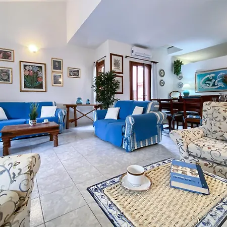 Casa Pavoncella Sarda Nyaraló